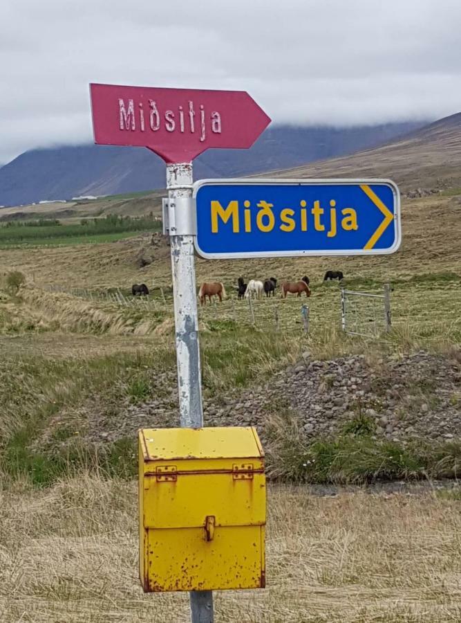 Midsitja Villa วาร์มาห์ลิด ภายนอก รูปภาพ
